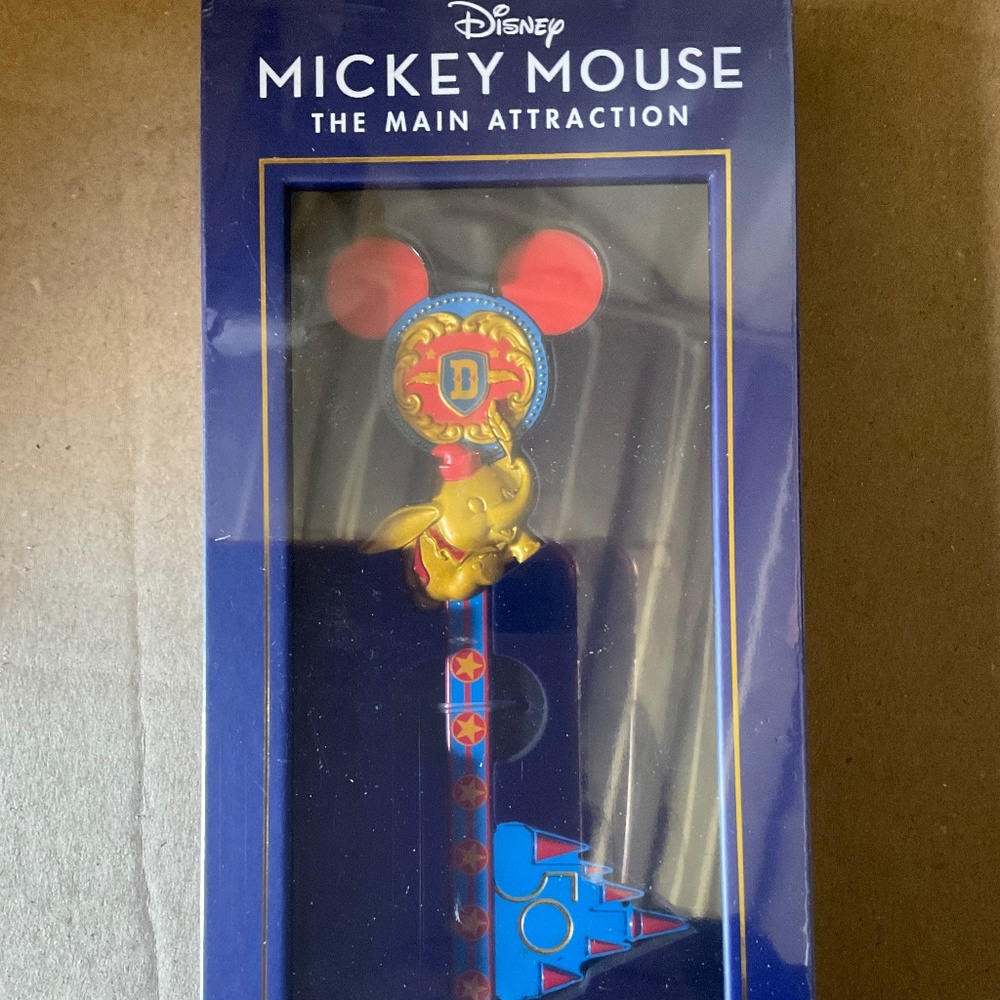 Disney Mickey main attraction dumbo key